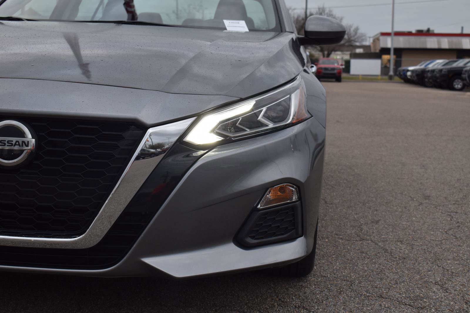 Used 2022 Nissan Altima 2.5 SV FWD image 16