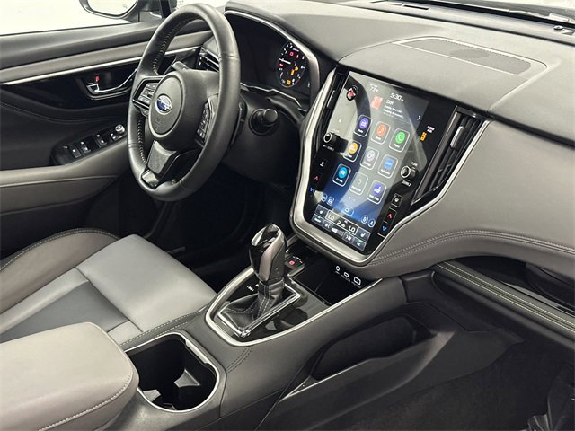 Used 2025 Subaru Outback Onyx Edition image 10