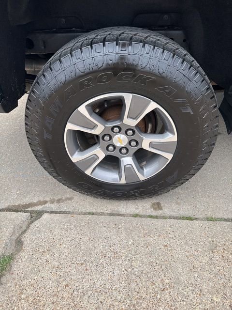 Used 2015 Chevrolet Colorado Z71 image 7