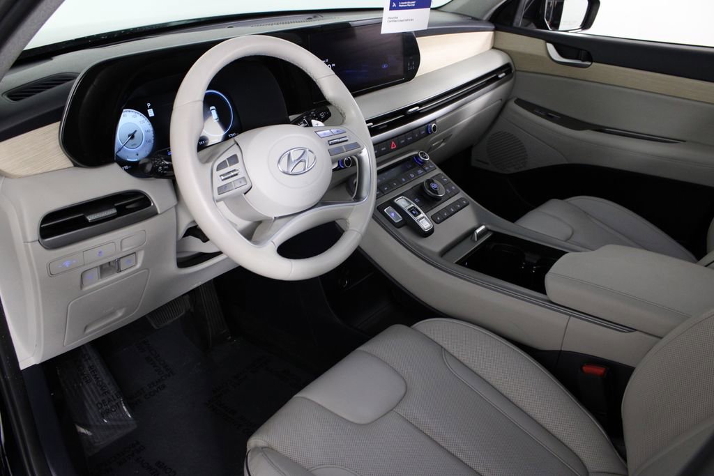 Used 2023 Hyundai Palisade Limited image 20