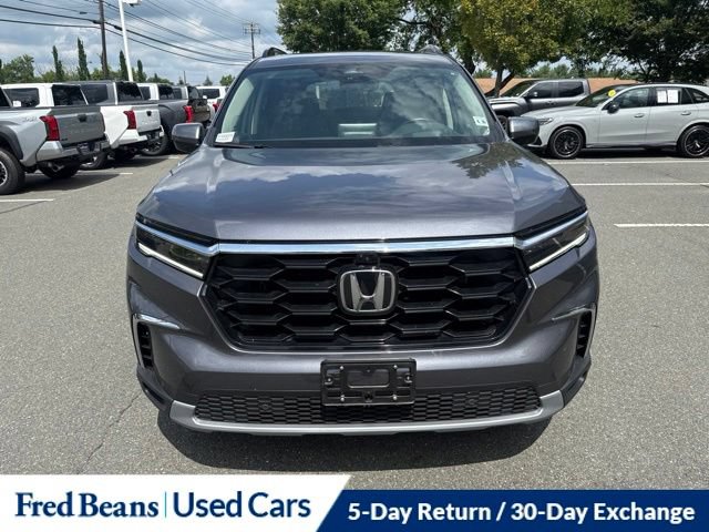 Used 2025 Honda Pilot Elite image 22