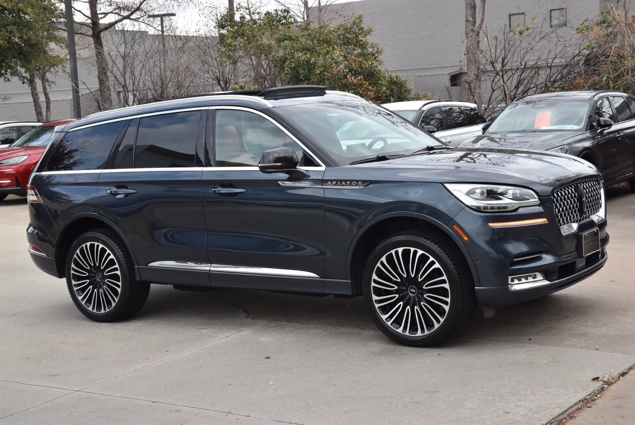 Used 2024 Lincoln Aviator Black Label w/ Dynamic Handling Package image 5