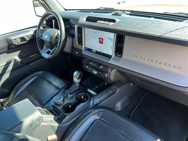 Used 2025 Ford Bronco Outer Banks AWD/4WD image 39
