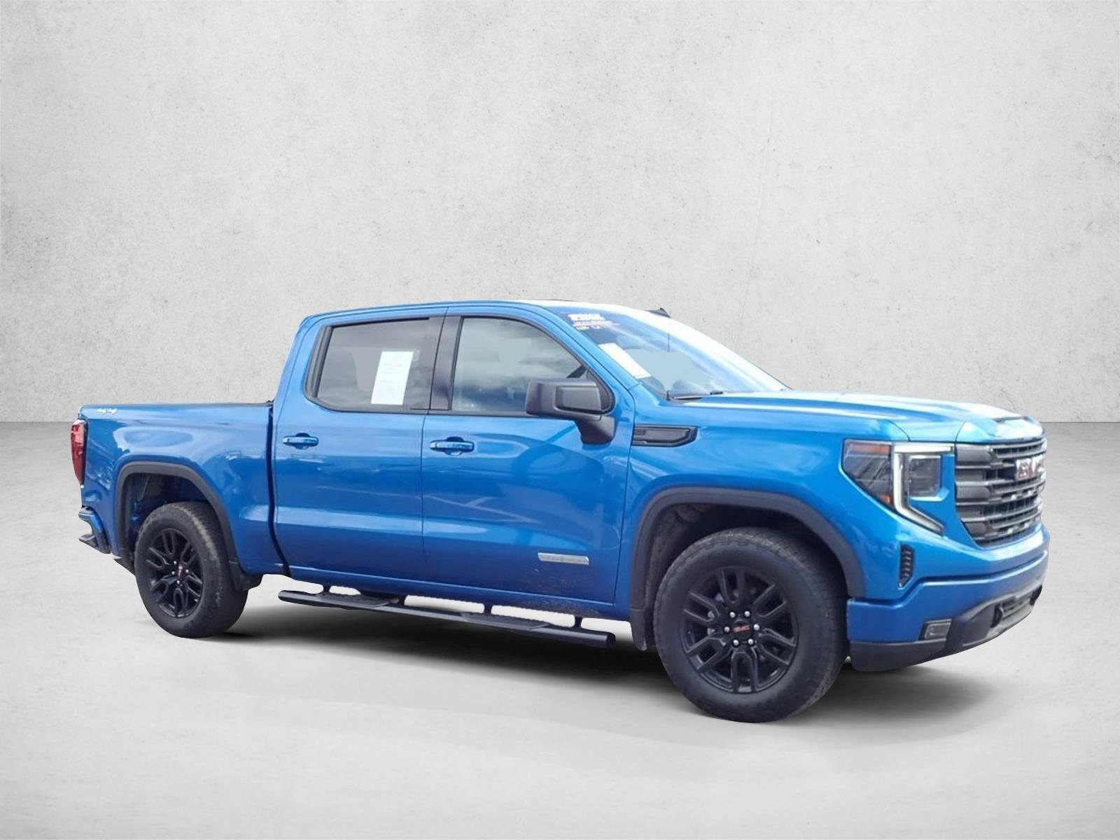 Used 2024 GMC Sierra 1500 Elevation AWD/4WD image 6