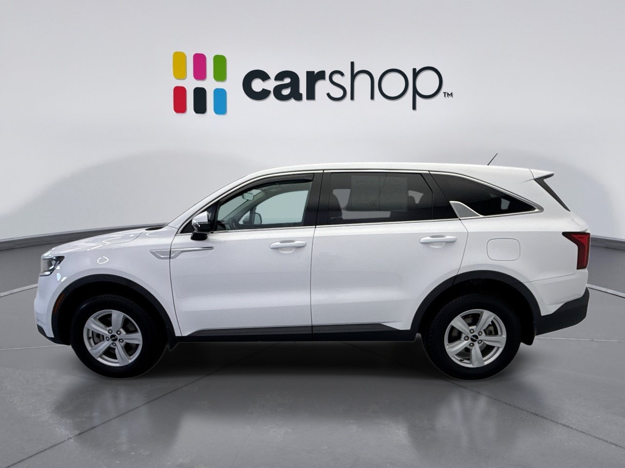 Used 2023 Kia Sorento LX AWD/4WD image 2