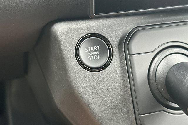 New 2026 Land Rover Defender 110 AWD/4WD image 21