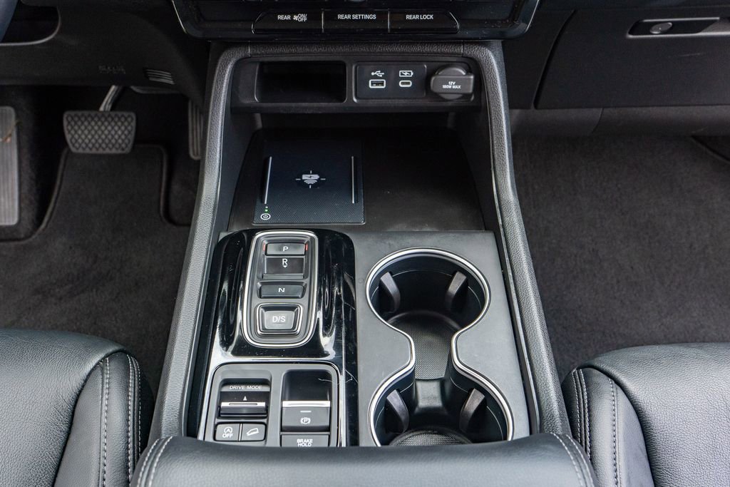 Certified 2023 Honda Pilot Touring image 29