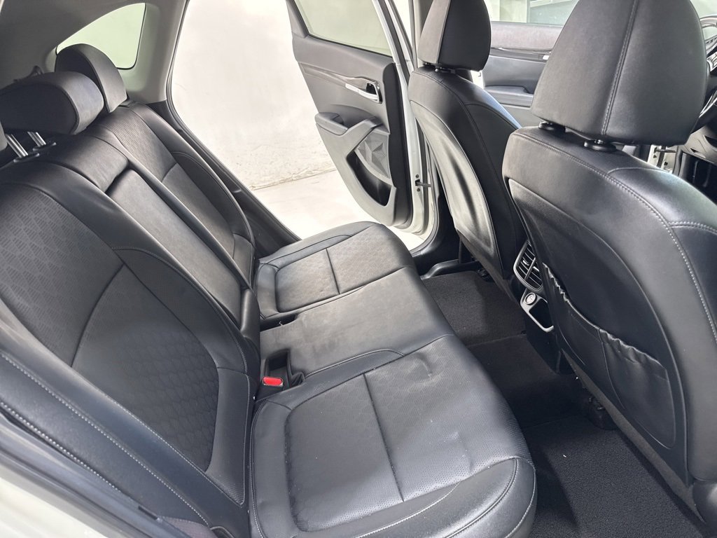 Used 2021 Kia Seltos SX w/ SX Sunroof Package image 28