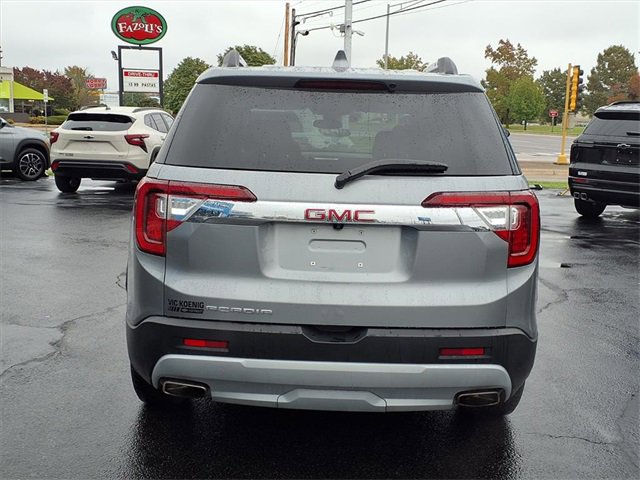 Used 2023 GMC Acadia SLE w/ Driver Convenience Package image 28
