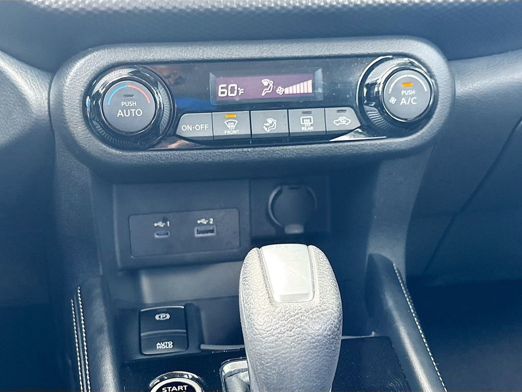 Used 2021 Nissan Kicks SV image 15