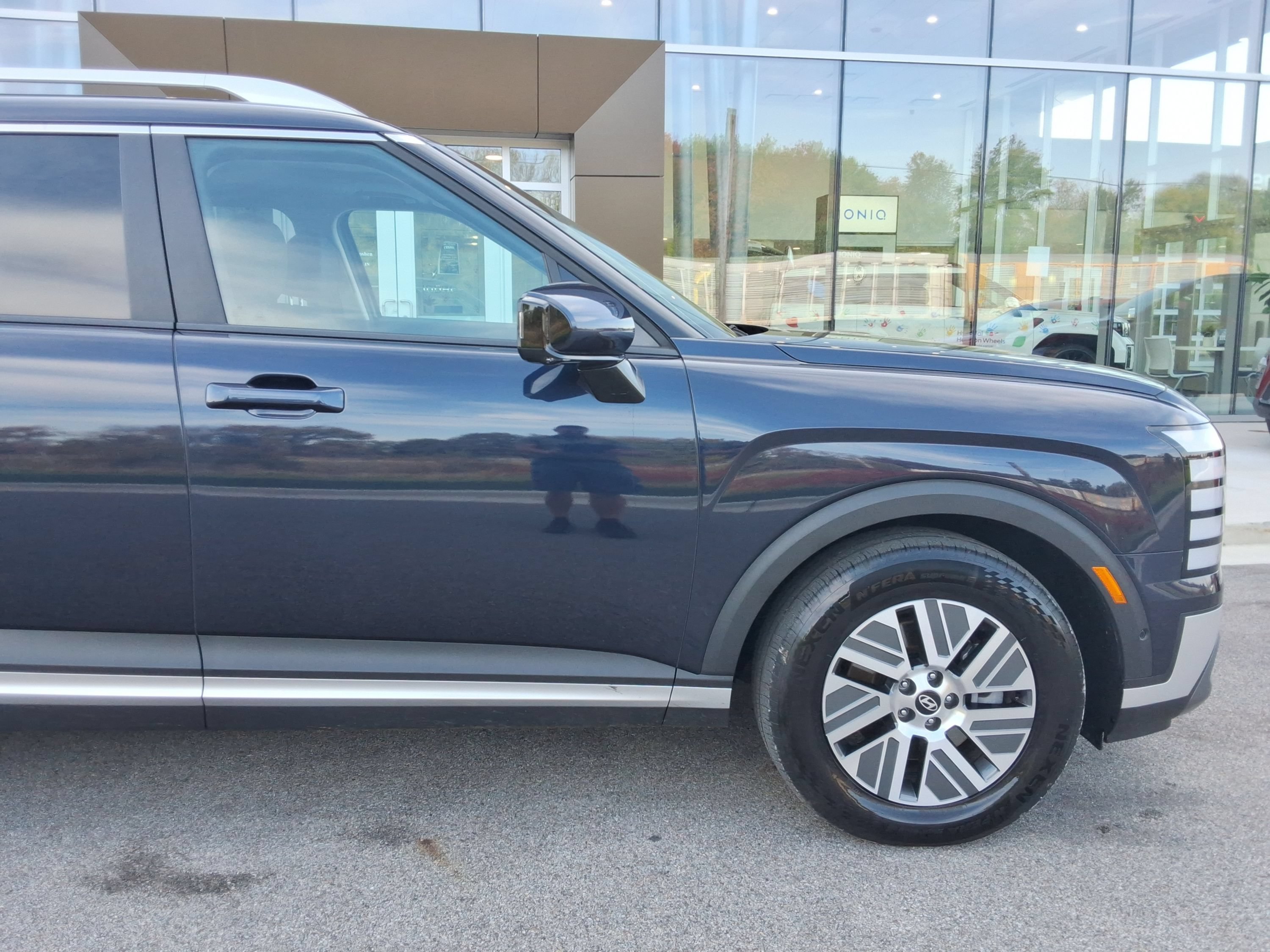 Used 2026 Hyundai Palisade SEL Premium AWD/4WD image 16