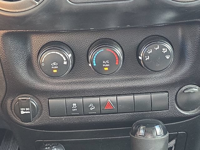 Used 2017 Jeep Wrangler Unlimited Sport AWD/4WD image 23