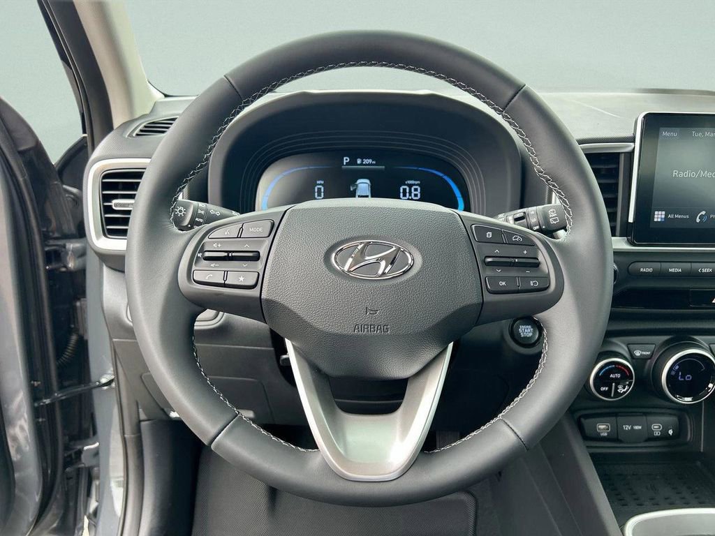 New 2026 Hyundai Venue SEL image 33