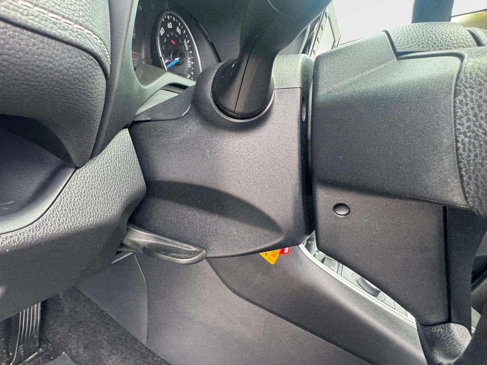 Certified 2022 Toyota RAV4 LE w/ Carpet Mat Package (TMS) image 24