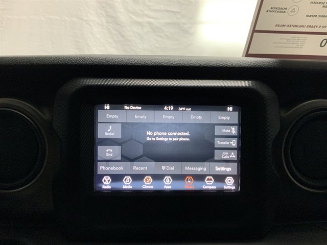 Used 2018 Jeep Wrangler Unlimited Sport S image 33