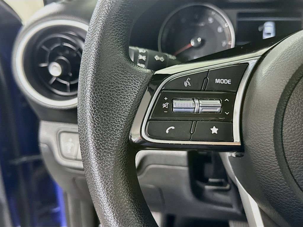 Used 2024 Kia Forte LXS FWD image 19