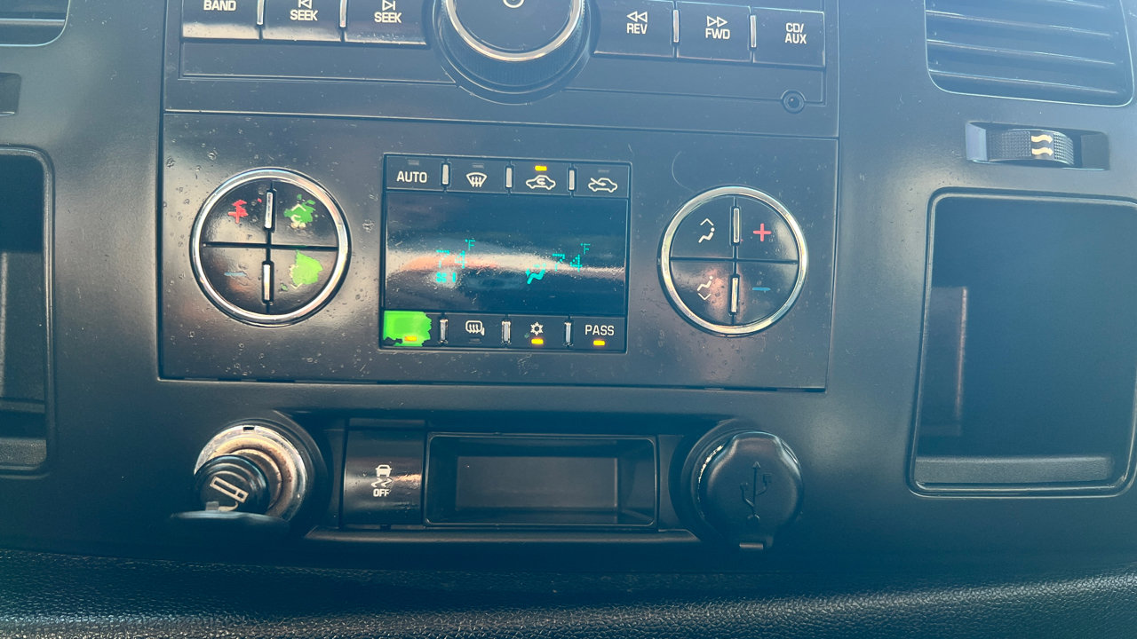 Used 2013 Chevrolet Silverado 1500 LT w/ All-Star Edition image 17