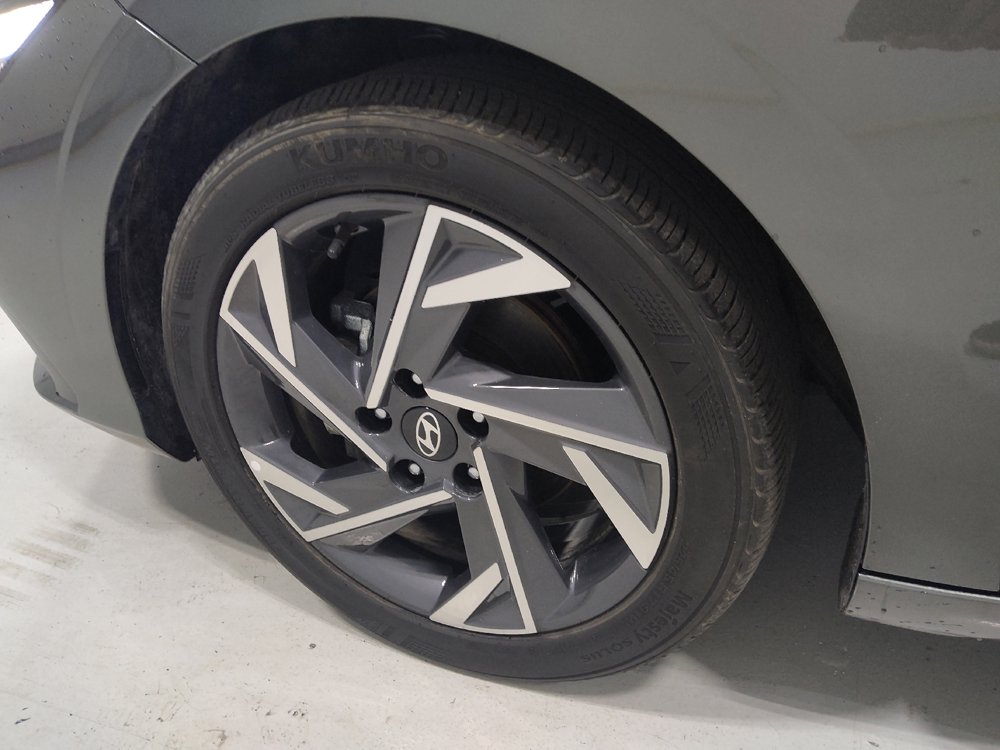 Used 2024 Hyundai Elantra SEL w/ Convenience Package FWD image 31