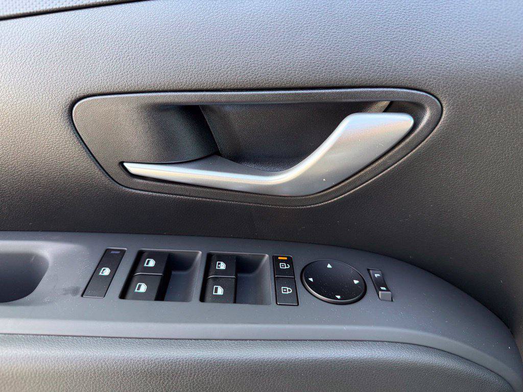 New 2026 Hyundai Tucson SE AWD/4WD image 14