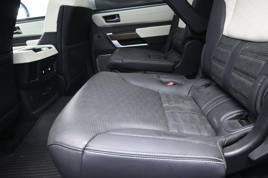 Used 2023 Toyota Sequoia Capstone AWD/4WD image 16