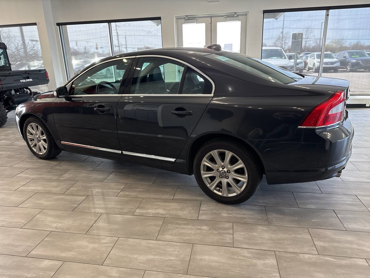 Used 2010 Volvo S80 3.2 image 3