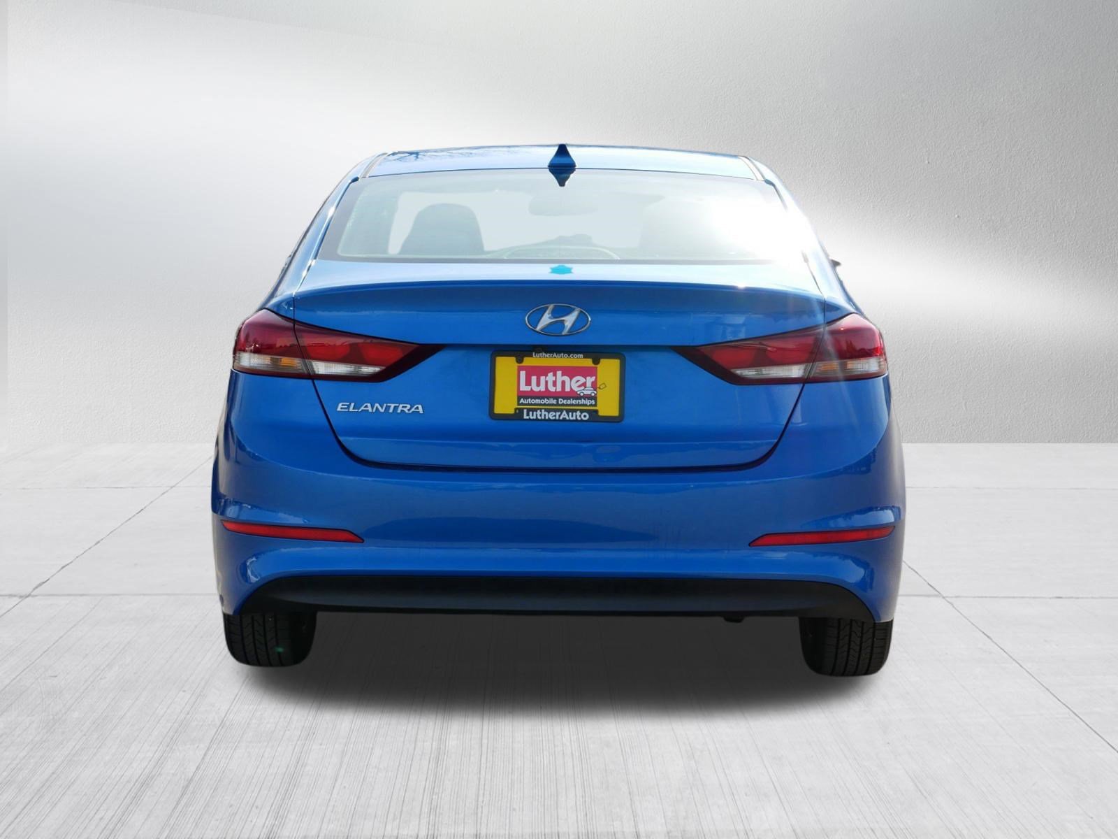 Used 2017 Hyundai Elantra SE FWD image 6