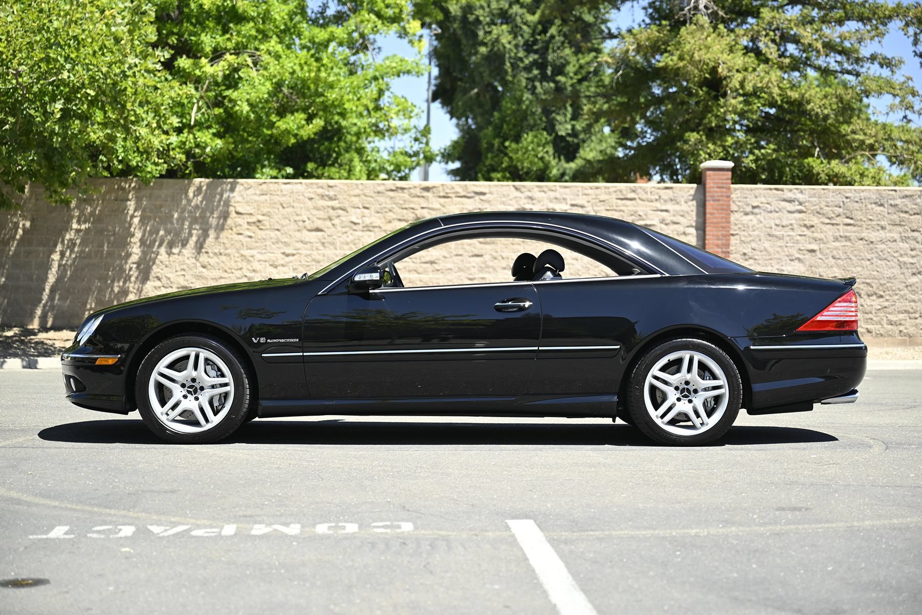 Used 2003 Mercedes-Benz CL 55 AMG image 8