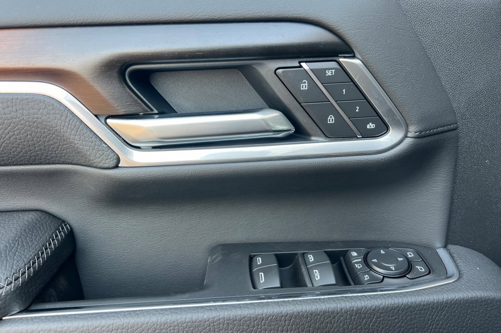 New 2026 GMC Sierra 2500 Denali w/ Technology Package image 8