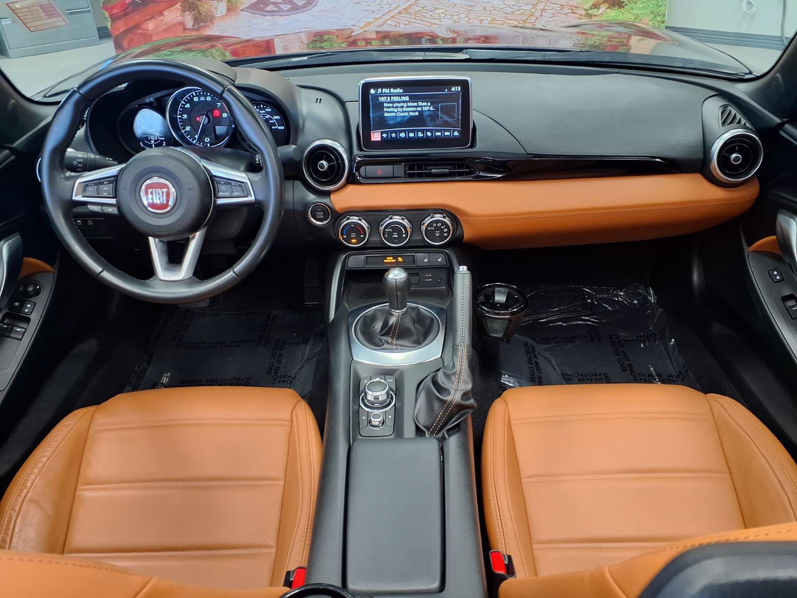 Used 2018 FIAT 124 Spider Lusso RWD image 12