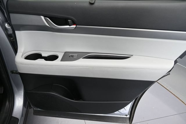Used 2020 Hyundai Palisade SEL w/ Premium Package FWD image 32