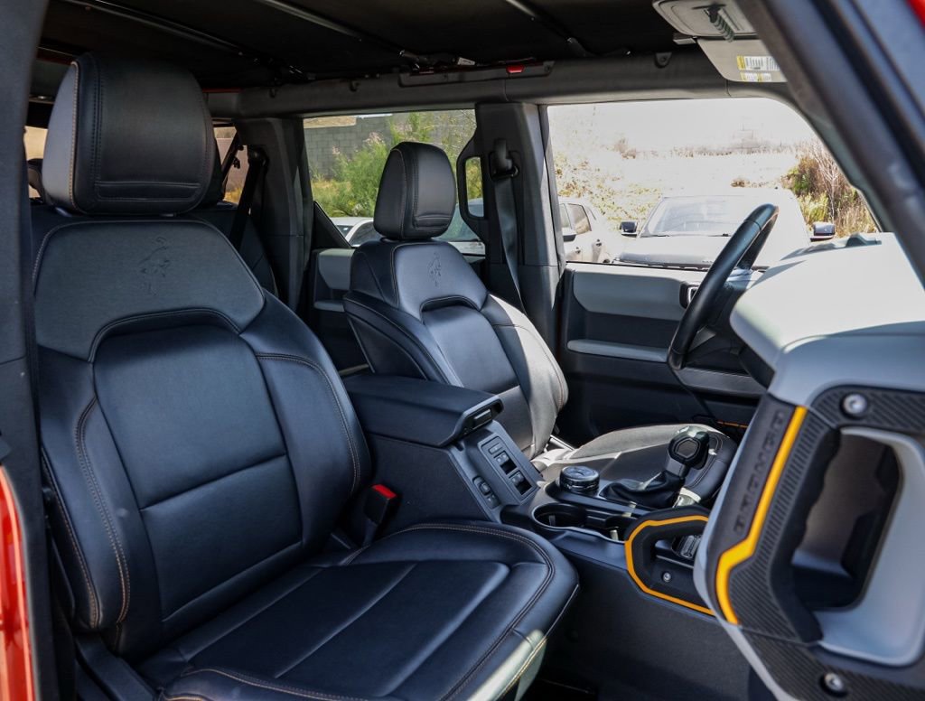 Used 2023 Ford Bronco Badlands w/ Sasquatch Package image 18