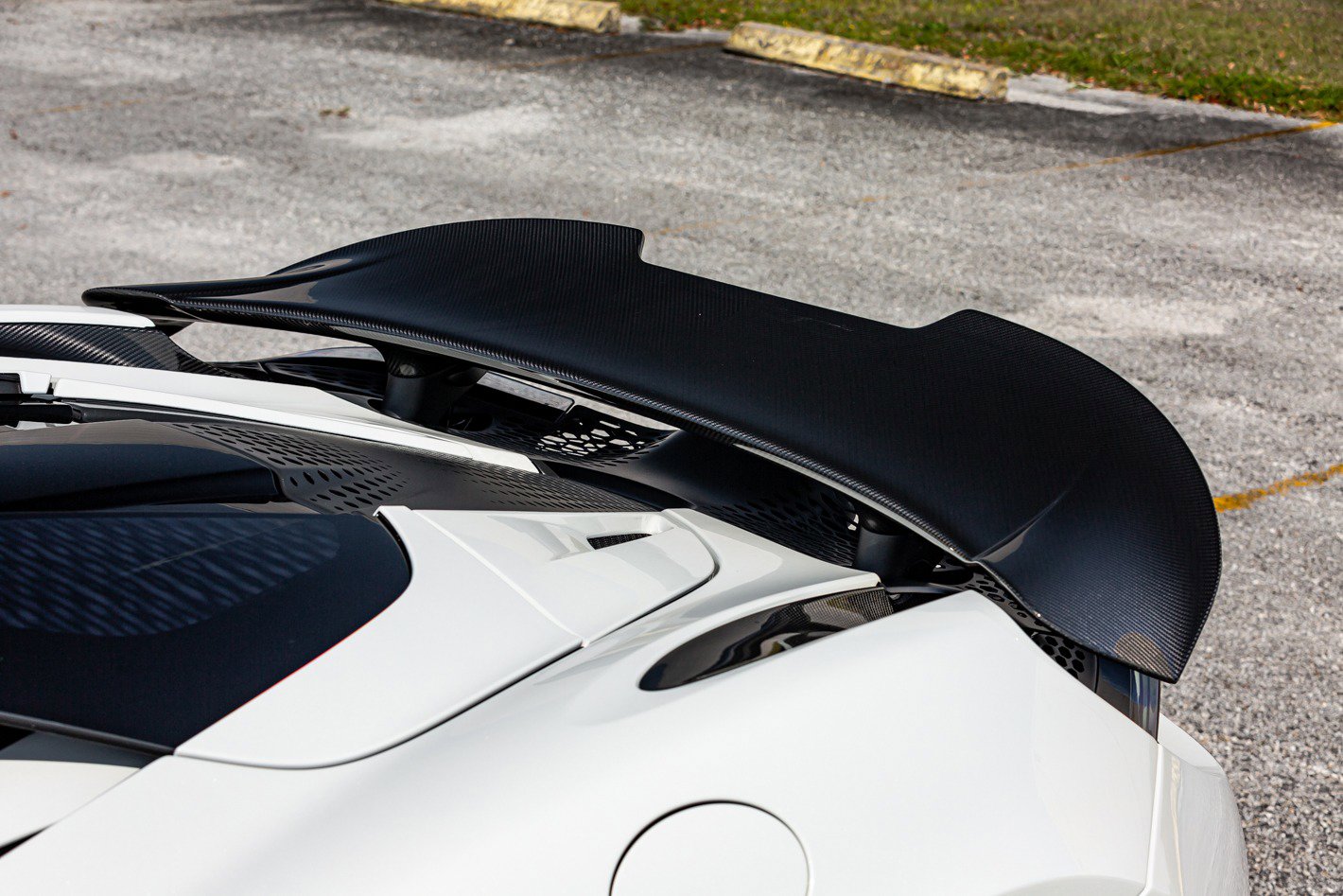 Used 2024 McLaren 750S Spider image 24