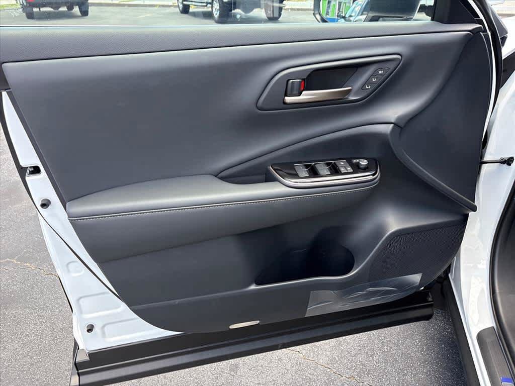 New 2026 Toyota Crown Platinum AWD/4WD image 21