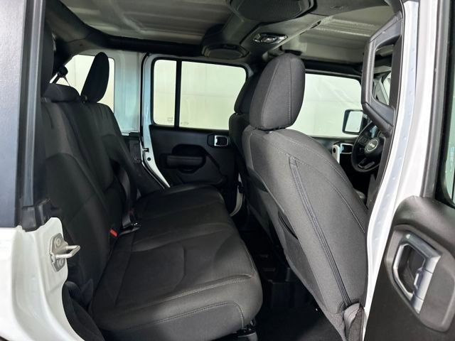 Used 2023 Jeep Wrangler Unlimited w/ Convenience Group image 27