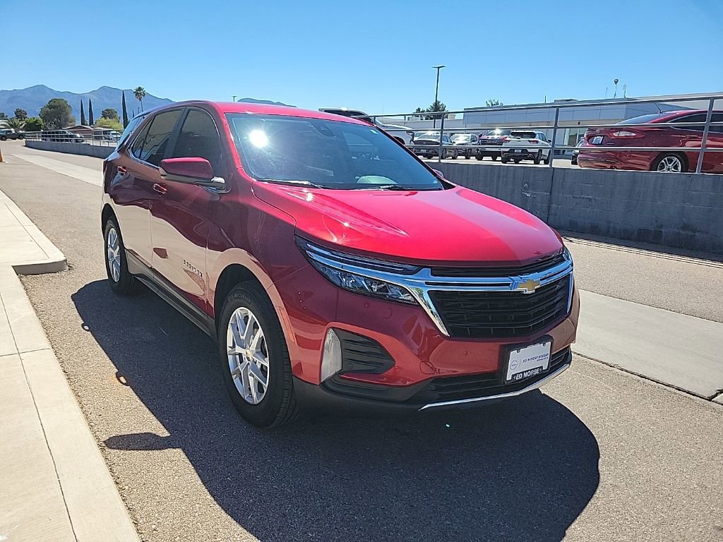 Used 2024 Chevrolet Equinox LT w/ LPO, Floor Liner Package image 9