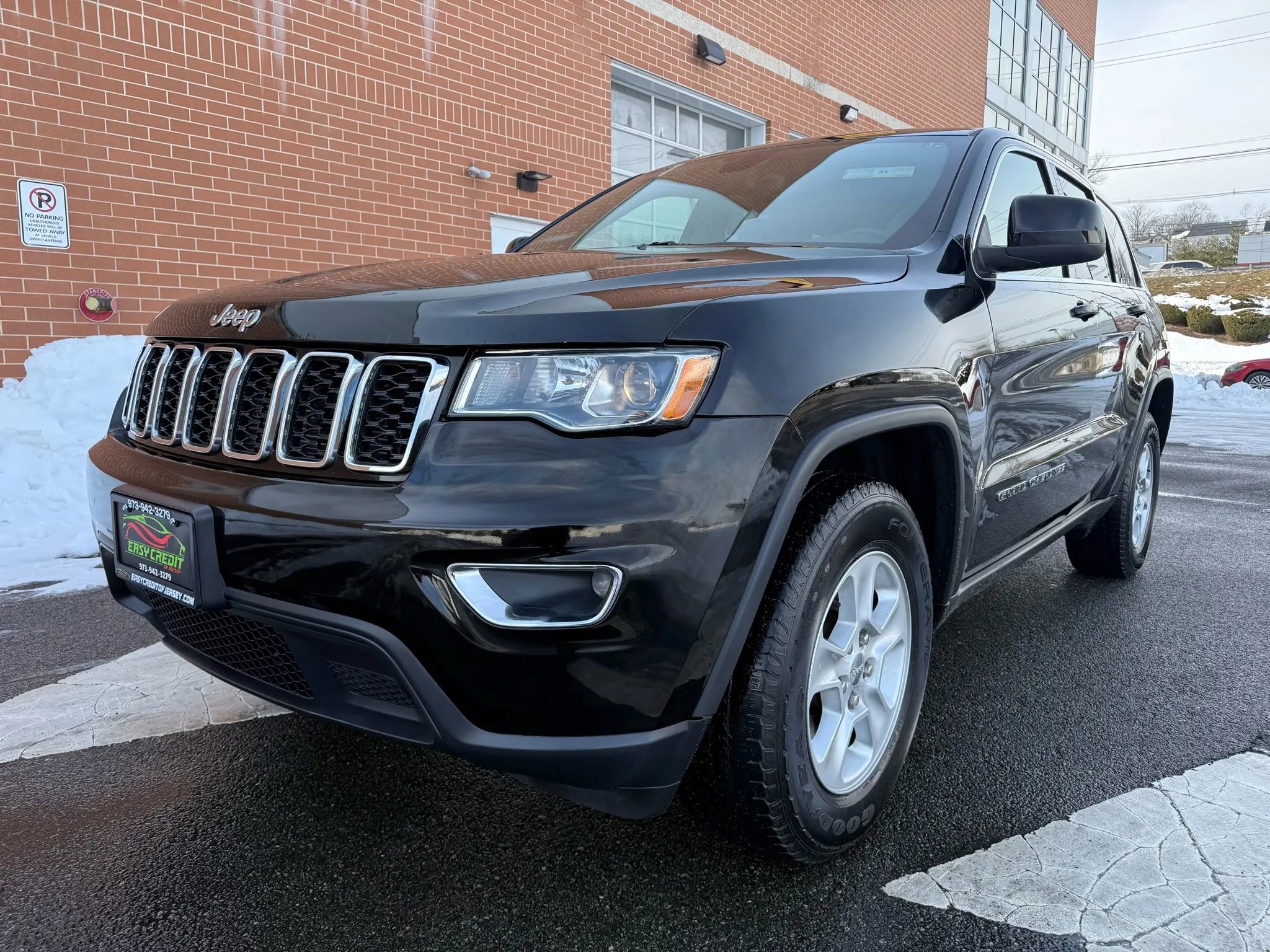 Used 2017 Jeep Grand Cherokee Laredo w/ Quick Order Package 23E