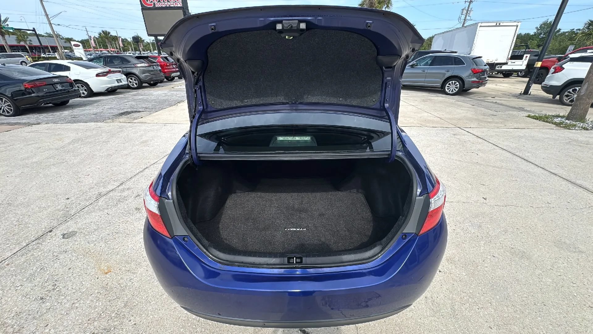 Used 2014 Toyota Corolla S FWD image 15