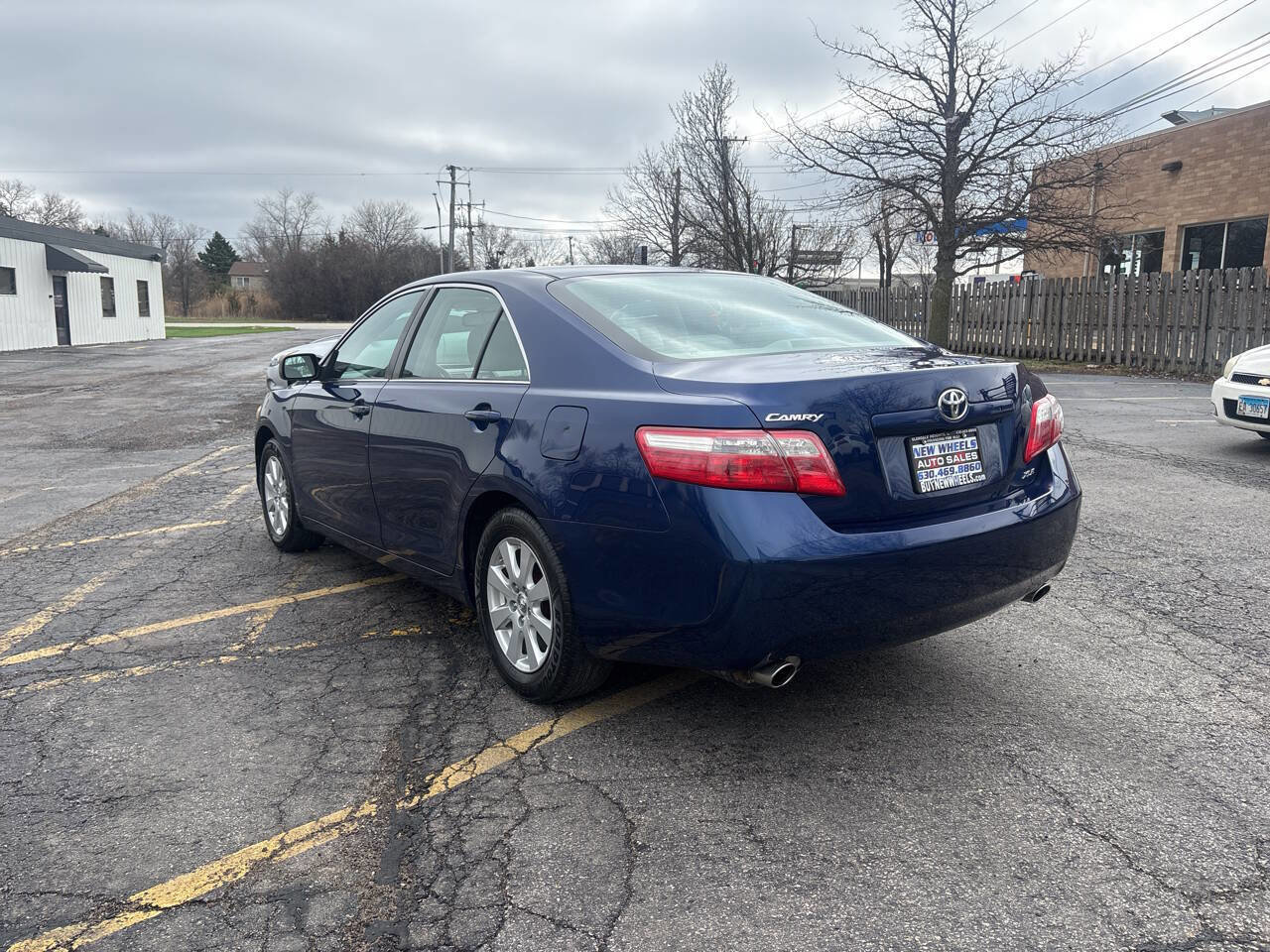 Used 2007 Toyota Camry XLE image 3