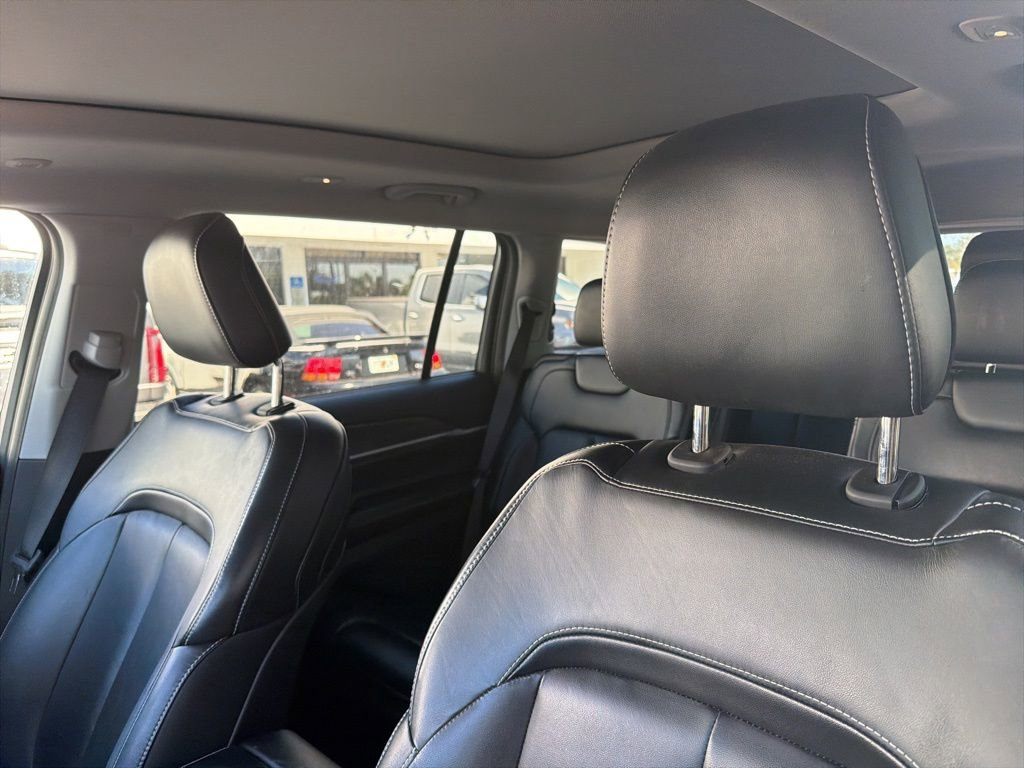 Used 2021 Jeep Grand Cherokee L Limited image 10