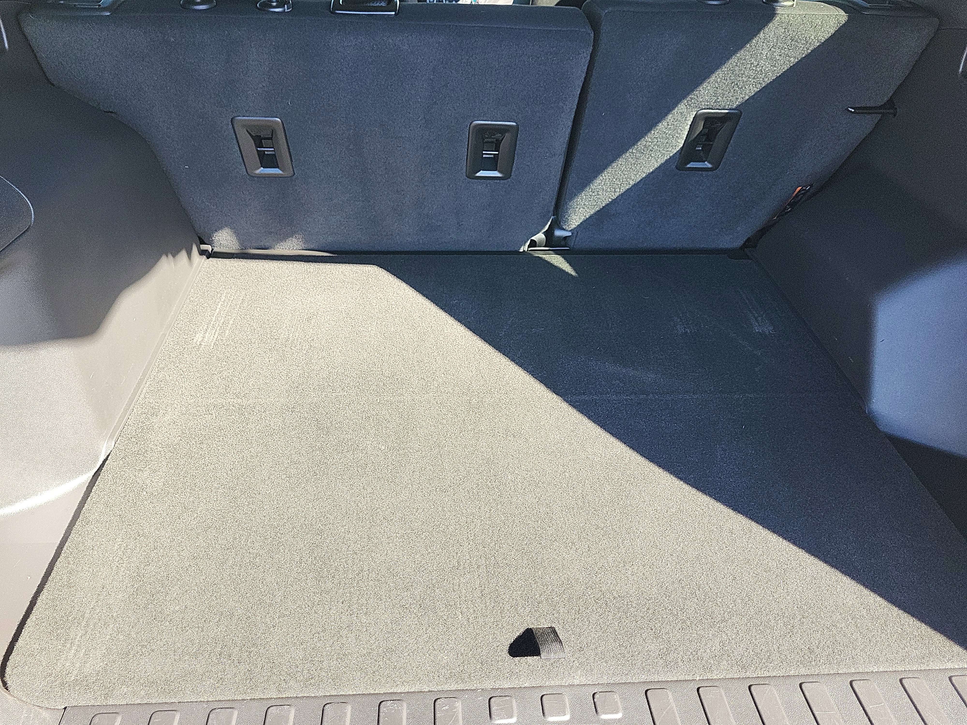 Used 2023 Chevrolet Equinox LT image 18