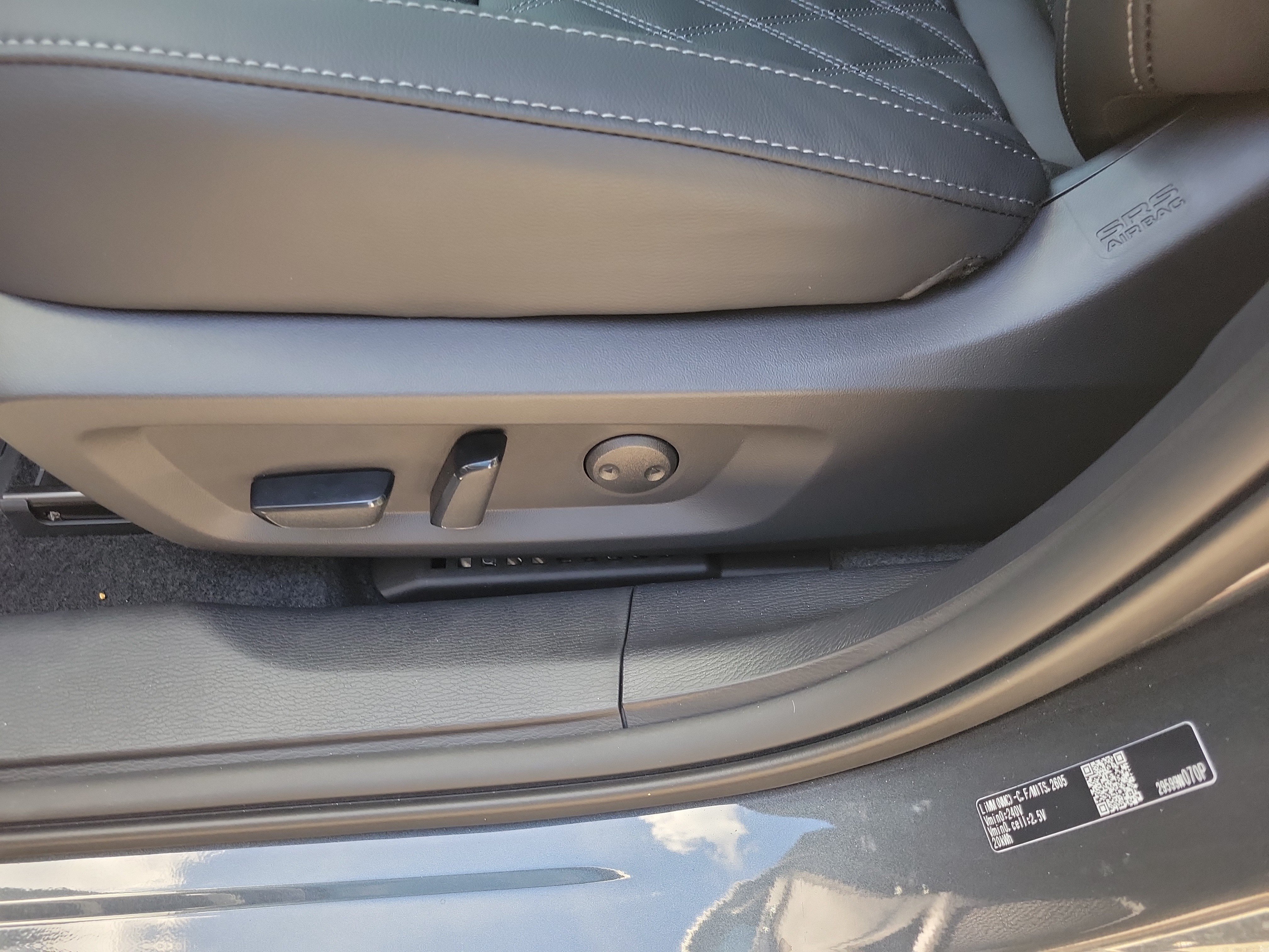 New 2026 Nissan Rogue Platinum AWD/4WD image 18
