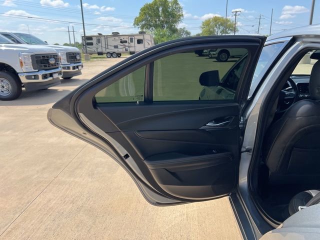 Used 2025 Cadillac CT4 Luxury image 13