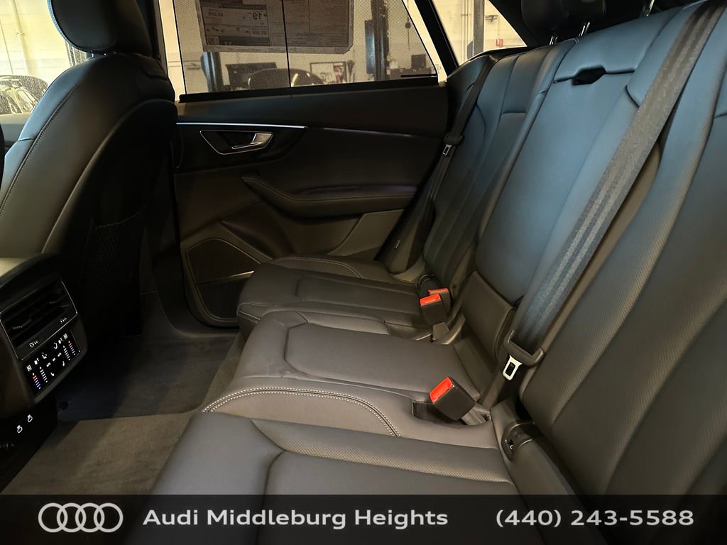 New 2026 Audi Q8 Premium Plus image 28