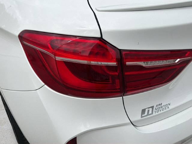 Used 2017 BMW X6 M AWD/4WD image 28