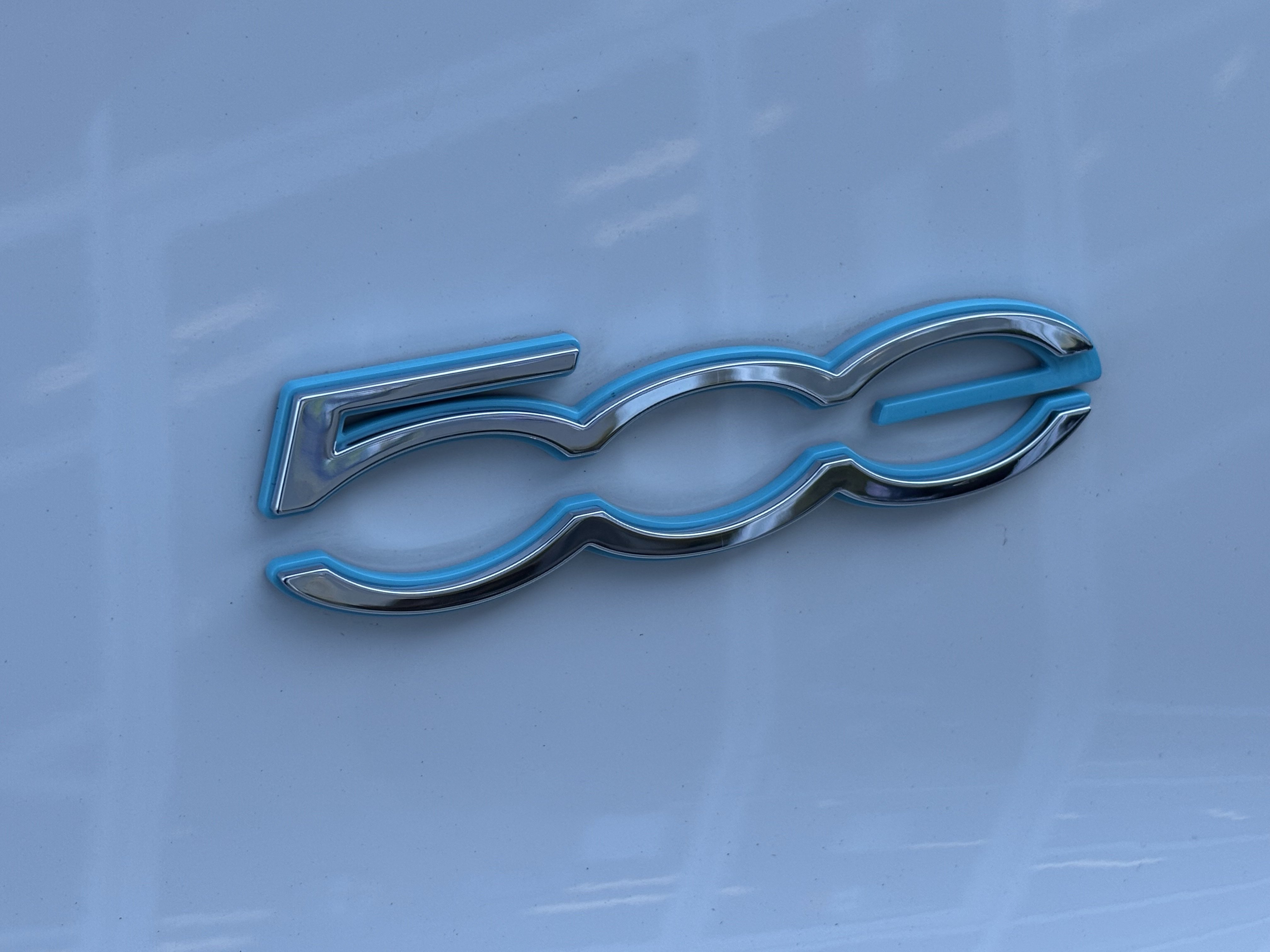 New 2026 FIAT 500 e w/ Comfort Group FWD image 13