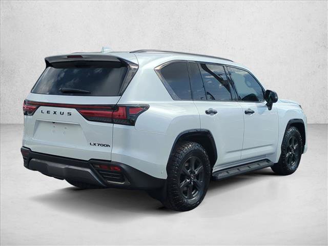 New 2025 Lexus LX 700h Overtrail video 2