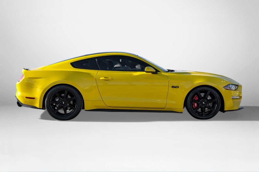 Used 2018 Ford Mustang GT w/ Black Accent Pkg image 5