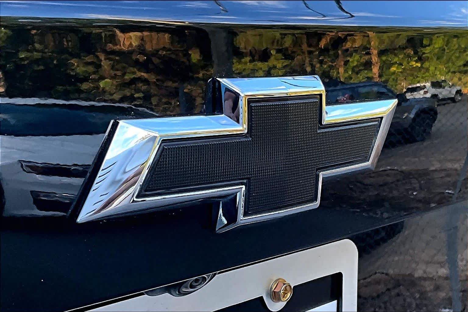 Used 2023 Chevrolet Blazer LT w/ Midnight/Sport Edition FWD image 31