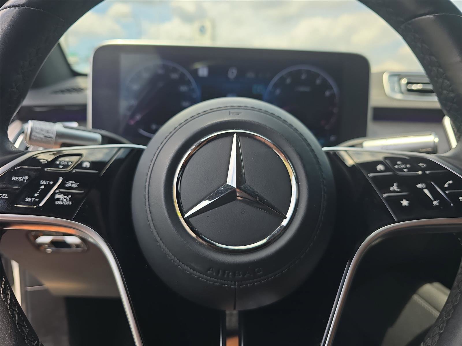 Used 2023 Mercedes-Benz S 500 4MATIC image 19