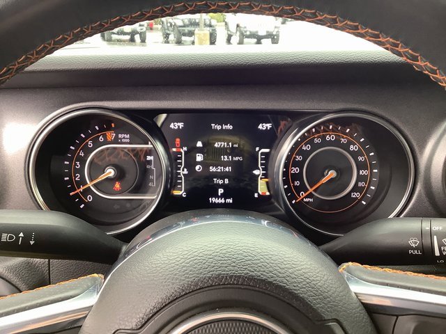 Used 2023 Jeep Gladiator Mojave w/ Trailer Tow Package image 14